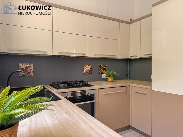 Mieszkanie 2-pokojowe Bielsko-Biała. Zdjęcie 3