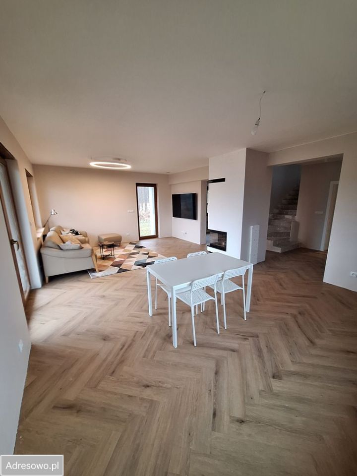 dom wolnostojący, 4 pokoje Pieszków. Zdjęcie 6