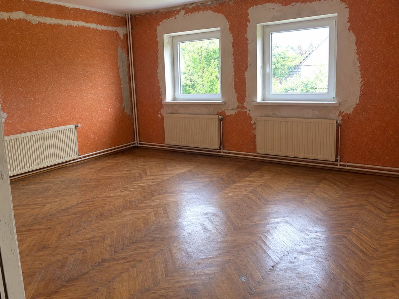 dom wolnostojący, 5 pokoi Zalesie. Zdjęcie 6