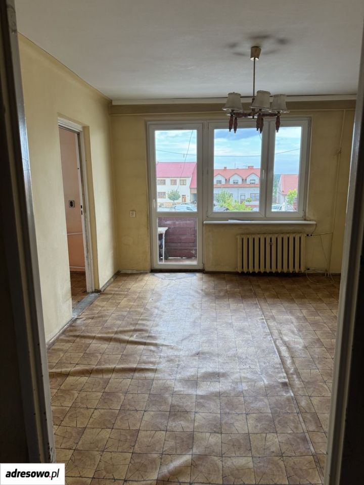 Mieszkanie 2-pokojowe Szydłów, os. Władysława Łokietka. Zdjęcie 1