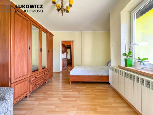 dom wolnostojący, 9 pokoi Kaniów. Zdjęcie 11