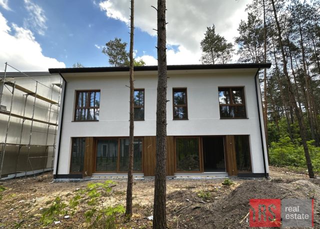 bliźniak, 5 pokoi Sulejówek, ul. Jasna. Zdjęcie 4