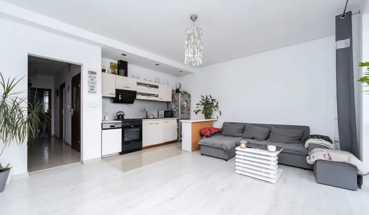 Mieszkanie 3-pokojowe Marki