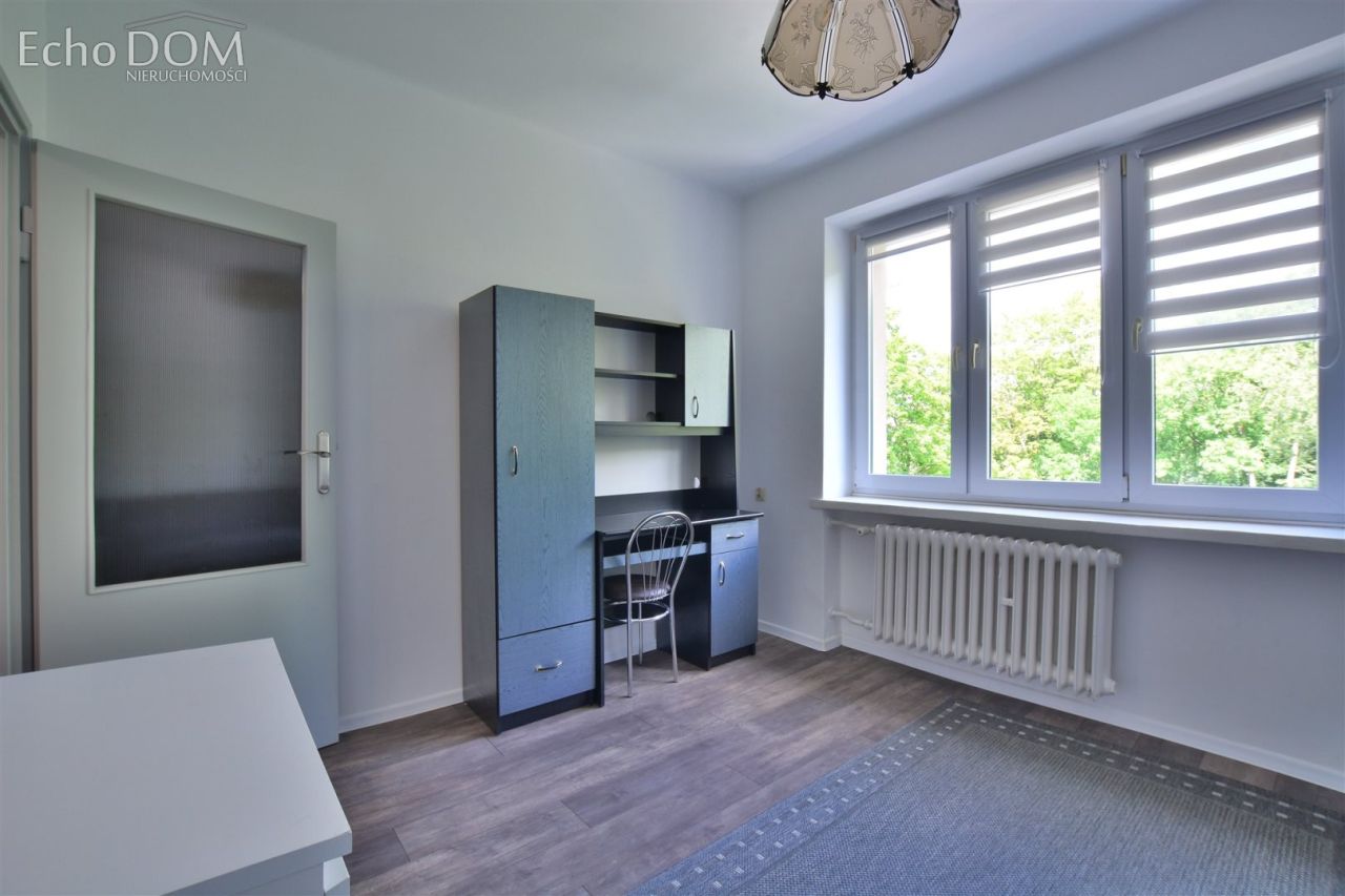 Mieszkanie 2-pokojowe Kraków Nowa Huta, os. Słoneczne. Zdjęcie 3