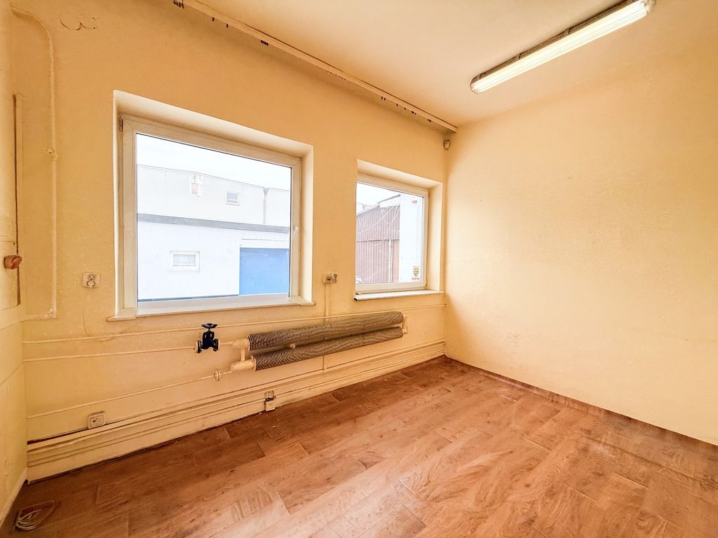 Biuro Rzeszów, ul. Króla Stanisława Augusta. Zdjęcie 5