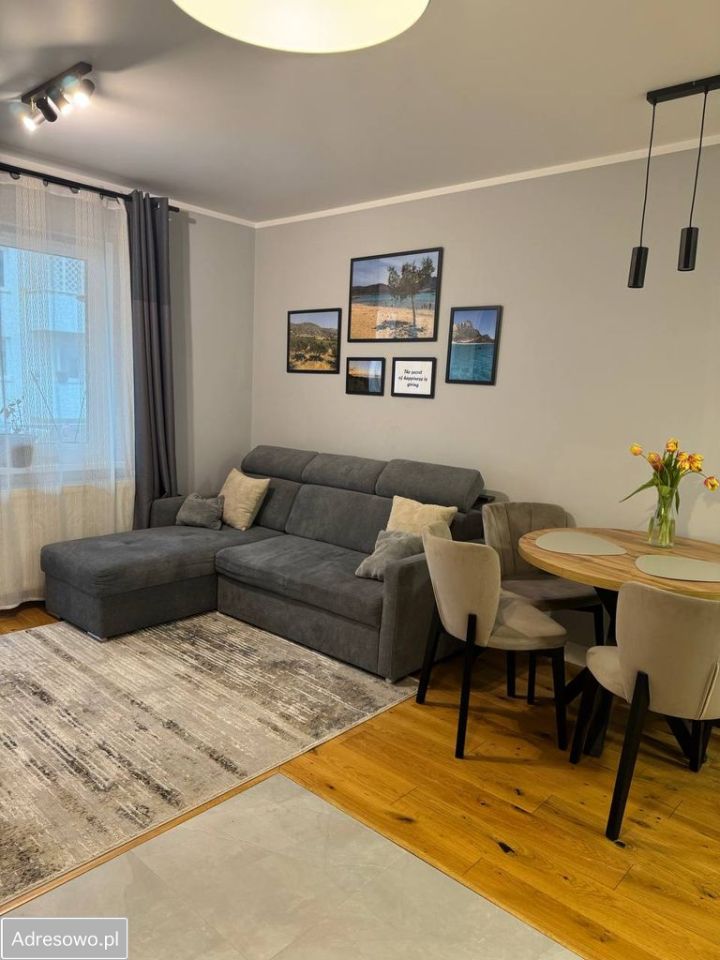 Mieszkanie 3-pokojowe Smolec. Zdjęcie 9