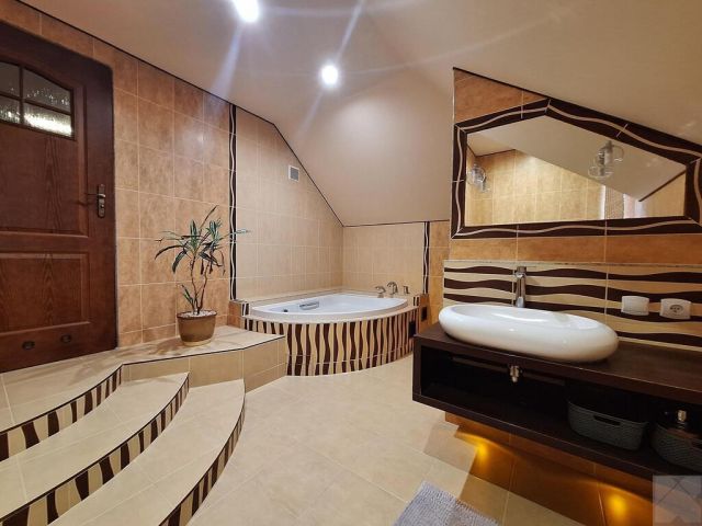 dom wolnostojący, 6 pokoi Żurawica, ul. Kwiatowa. Zdjęcie 19