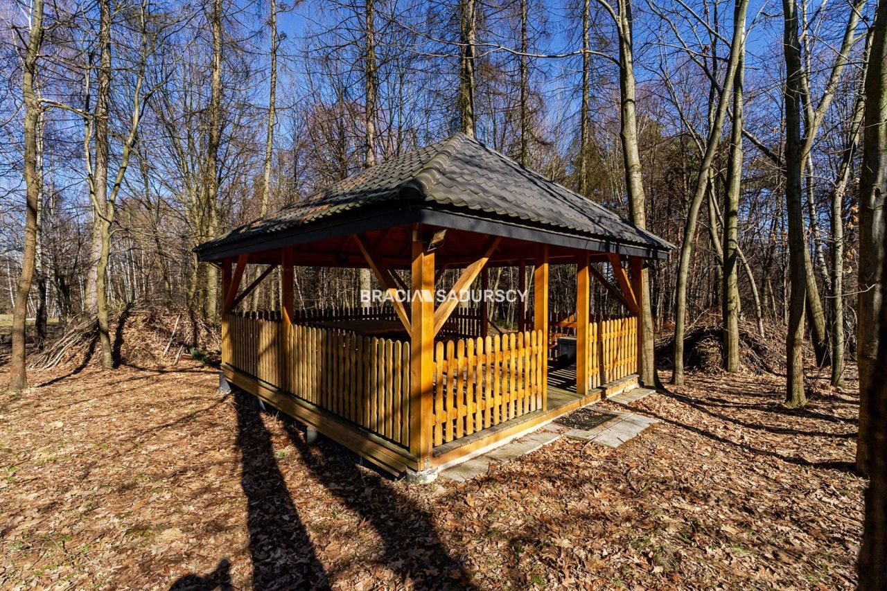 dom wolnostojący, 5 pokoi Łomna. Zdjęcie 22