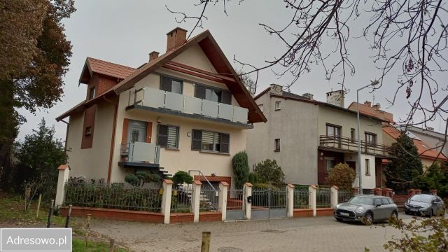 dom wolnostojący, 8 pokoi Wrocław Karłowice, ul. Stanisława Grochowiaka. Zdjęcie 1