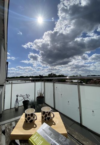 Mieszkanie 3-pokojowe Kobyłka Sosnówka, ul. Leśna. Zdjęcie 1