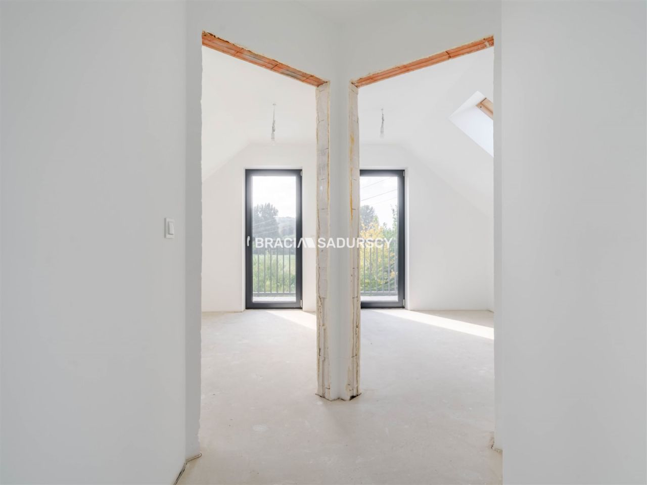 dom wolnostojący, 4 pokoje Koźmice Małe. Zdjęcie 27