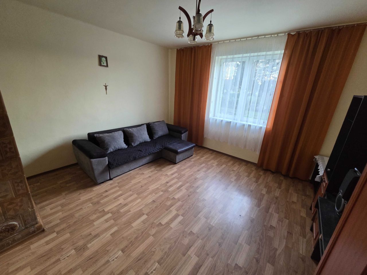 dom wolnostojący, 3 pokoje Borek. Zdjęcie 3