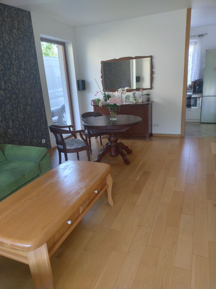 dom wolnostojący, 5 pokoi Łask Kolumna, ul. Romualda Traugutta. Zdjęcie 2