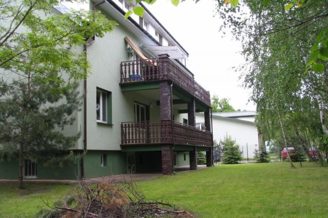 Mieszkanie 3-pokojowe Leszczydół-Nowiny. Zdjęcie 1