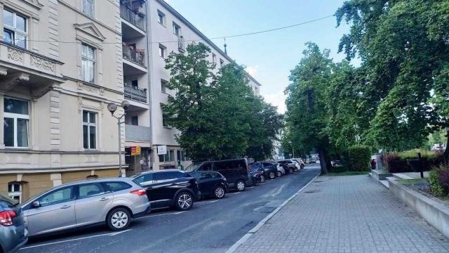 Lokal Zielona Góra Centrum, ul. Plac Bohaterów. Zdjęcie 1