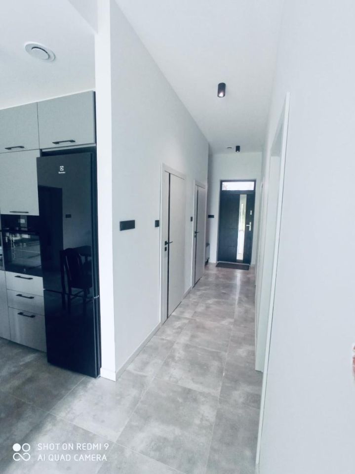 Mieszkanie 7-pokojowe Dąbrowa Rzeczycka. Zdjęcie 9