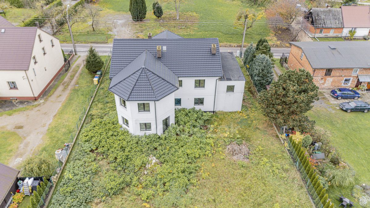 dom wolnostojący, 10 pokoi Starzyno, ul. Lipowa. Zdjęcie 4