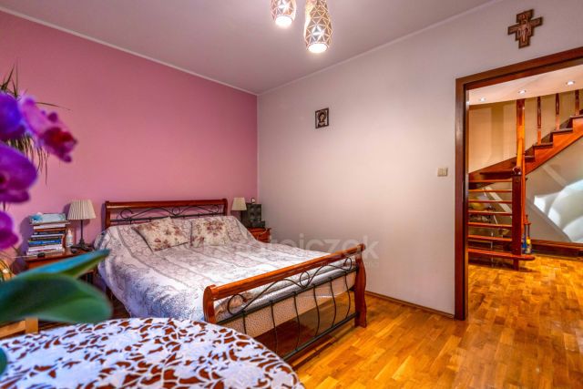 dom wolnostojący, 5 pokoi Rumia. Zdjęcie 11