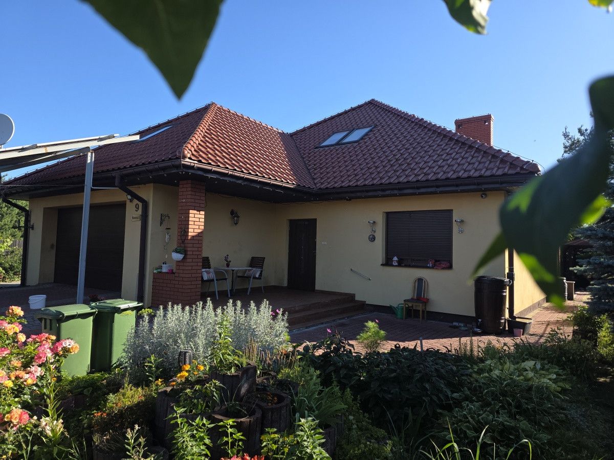 dom wolnostojący, 6 pokoi Stalowa Wola, ul. Czesława Niemena. Zdjęcie 19