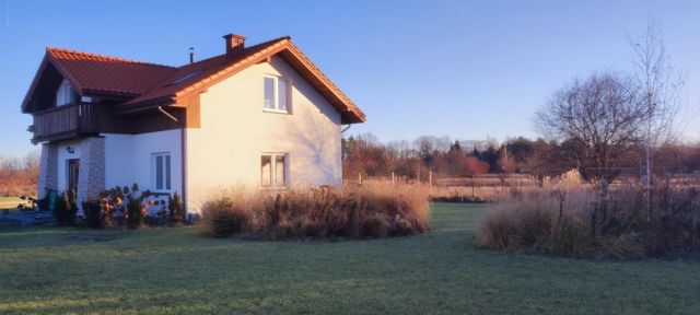 dom wolnostojący, 4 pokoje Pieńków. Zdjęcie 14