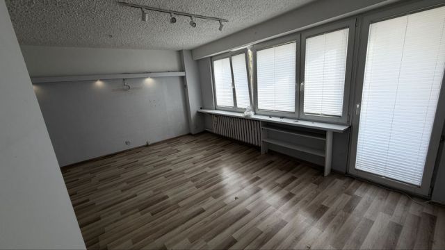 Mieszkanie 3-pokojowe Pabianice Bugaj. Zdjęcie 1