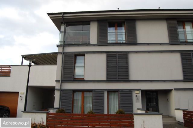 Mieszkanie 3-pokojowe Dąbrówka, ul. Zamkowa. Zdjęcie 1