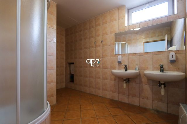 Lokal Kraków Nowa Huta, ul. Kocmyrzowska. Zdjęcie 15