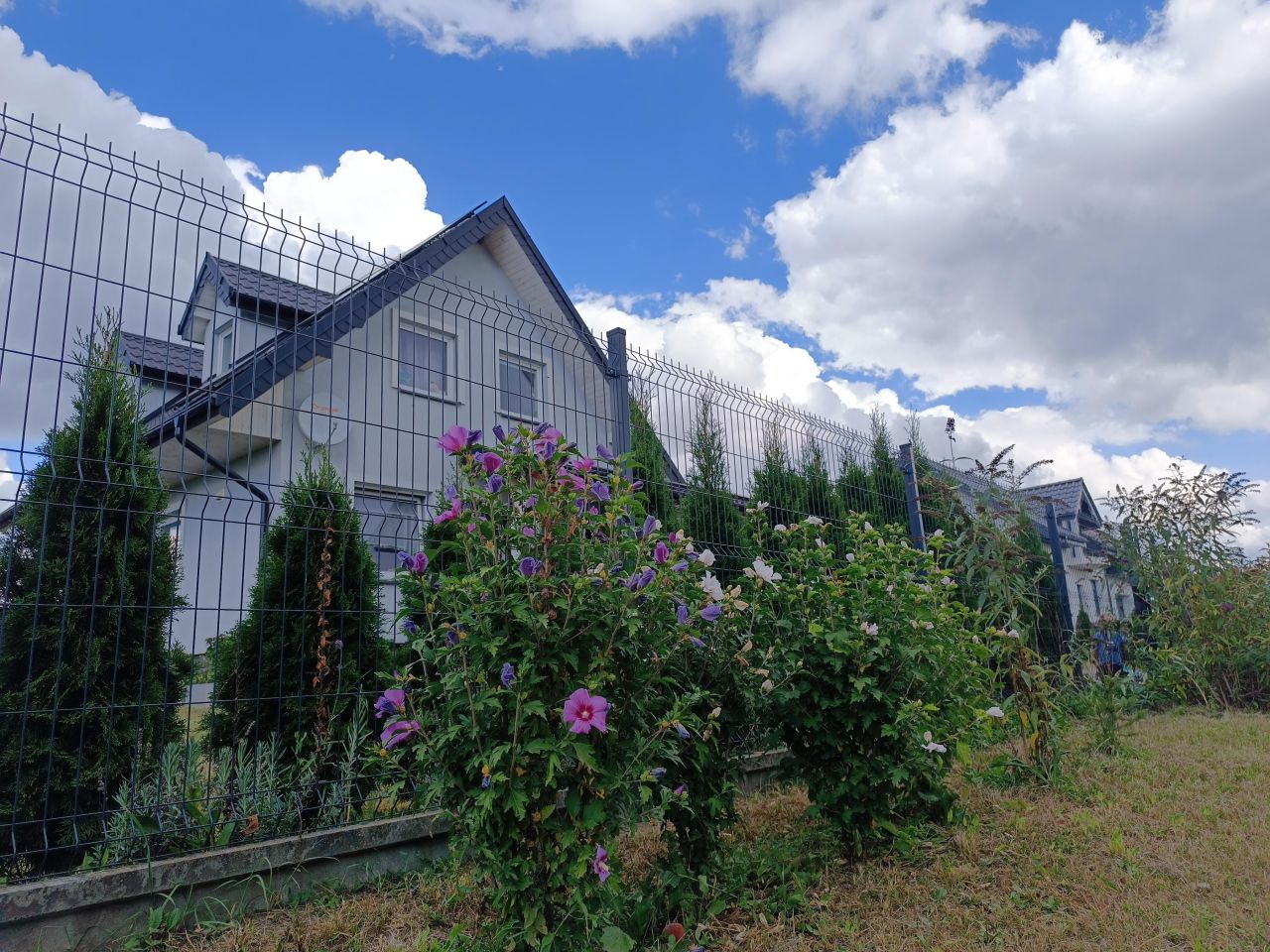 dom wolnostojący, 5 pokoi Byków, ul. Wiśniowa. Zdjęcie 9