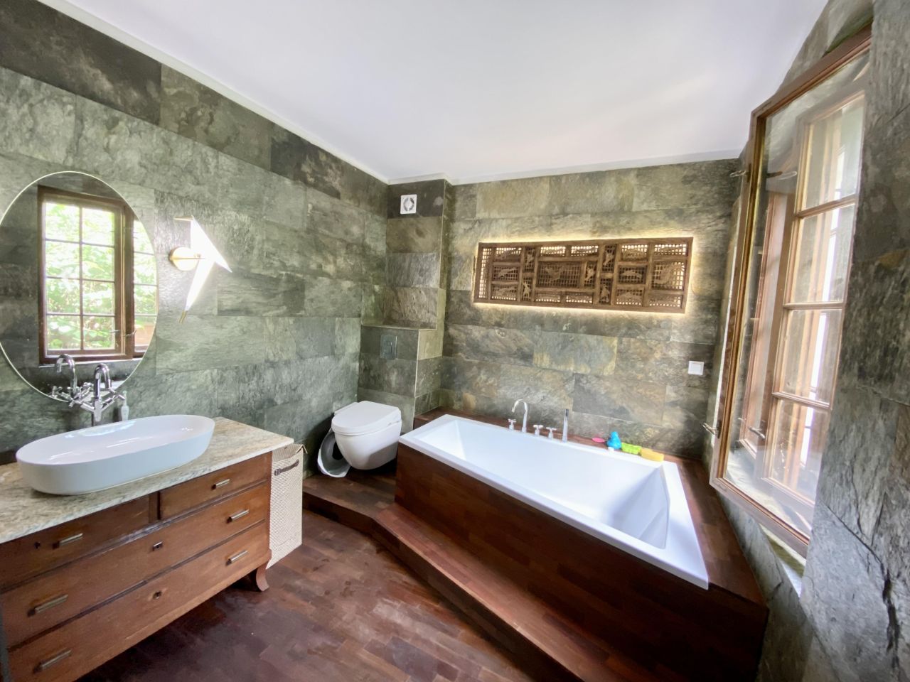 dworek, 11 pokoi Milanówek, ul. Kwiatowa. Zdjęcie 17