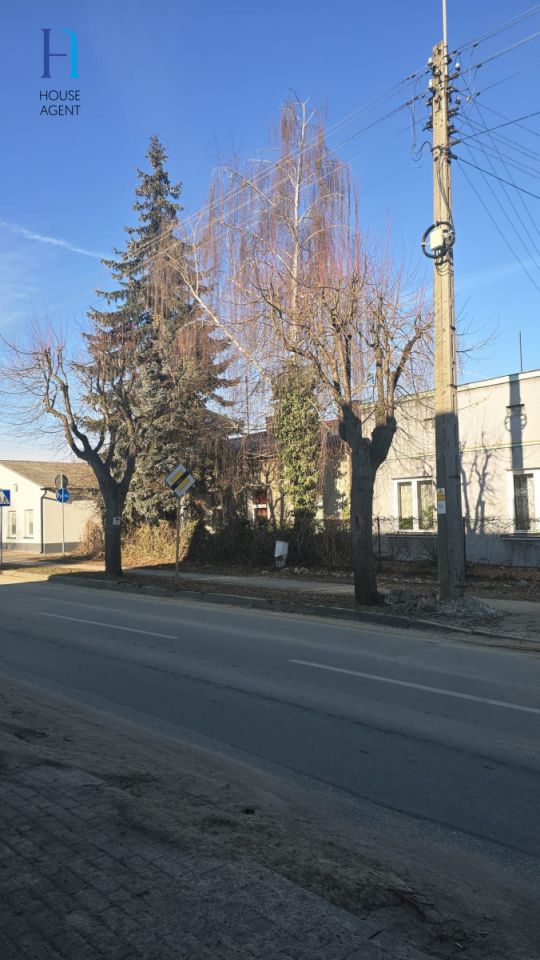 dom wolnostojący, 6 pokoi Łowicz, ul. Adama Mickiewicza. Zdjęcie 2