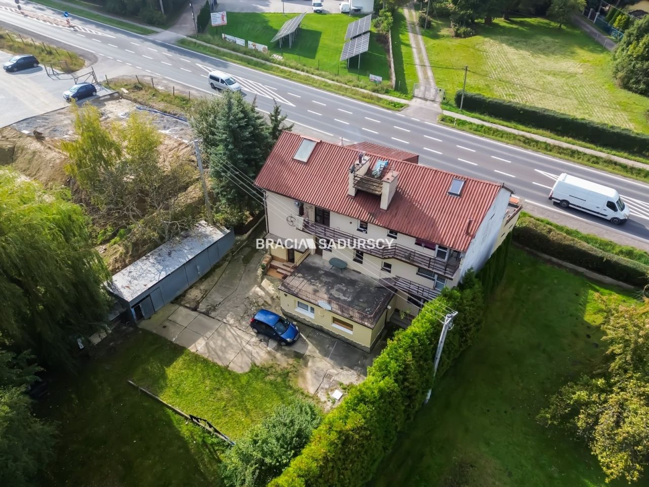 dom wolnostojący, 6 pokoi Bibice, ul. Warszawska. Zdjęcie 19