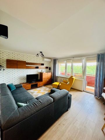 Mieszkanie 3-pokojowe Kędzierzyn-Koźle, ul. Augustyna Kośnego. Zdjęcie 1