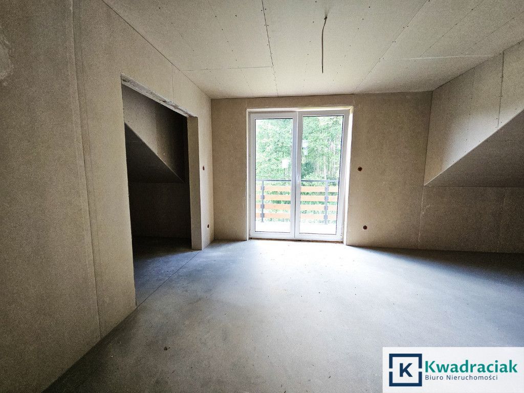 dom szeregowy, 4 pokoje Ustrobna. Zdjęcie 16