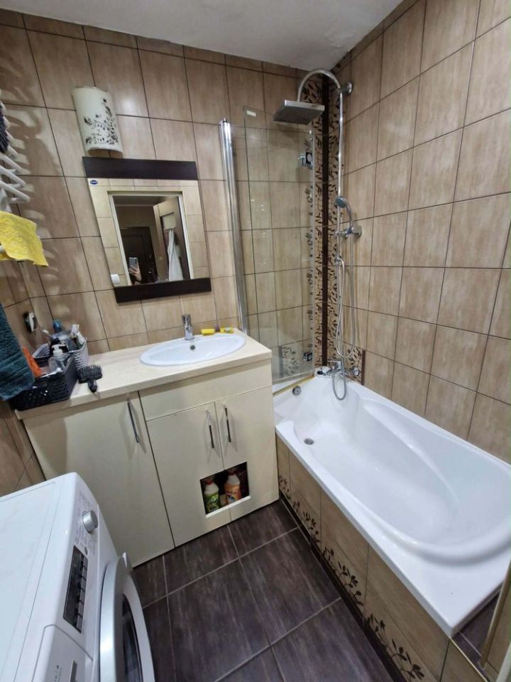 Mieszkanie 3-pokojowe Jelcz-Laskowice. Zdjęcie 3