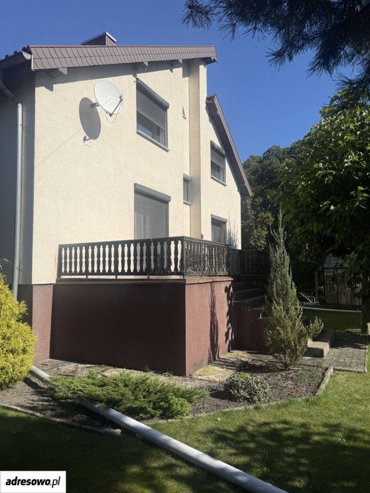 dom wolnostojący, 7 pokoi Olesno, ul. Modrzewiowa. Zdjęcie 4