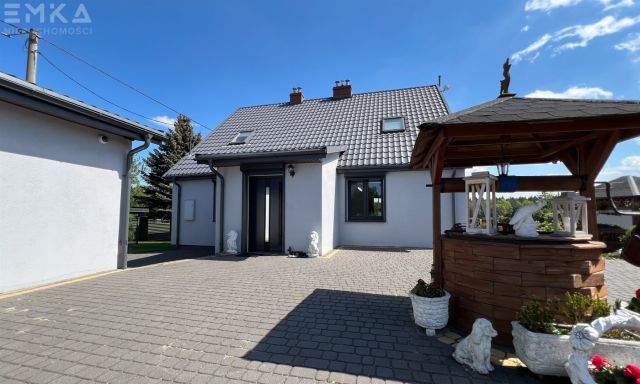 dom wolnostojący, 6 pokoi Stary Jasiniec. Zdjęcie 10