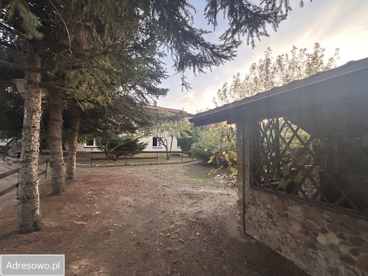 Nieruchomość komercyjna Siestrzeń, ul. Rozalińska. Zdjęcie 2