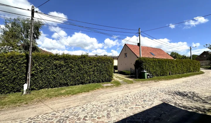 dom wolnostojący, 4 pokoje Rogów Wołowski