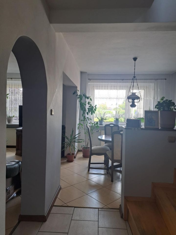 dom wolnostojący, 5 pokoi Leszno Zatorze, ul. Mikołaja Reja. Zdjęcie 6