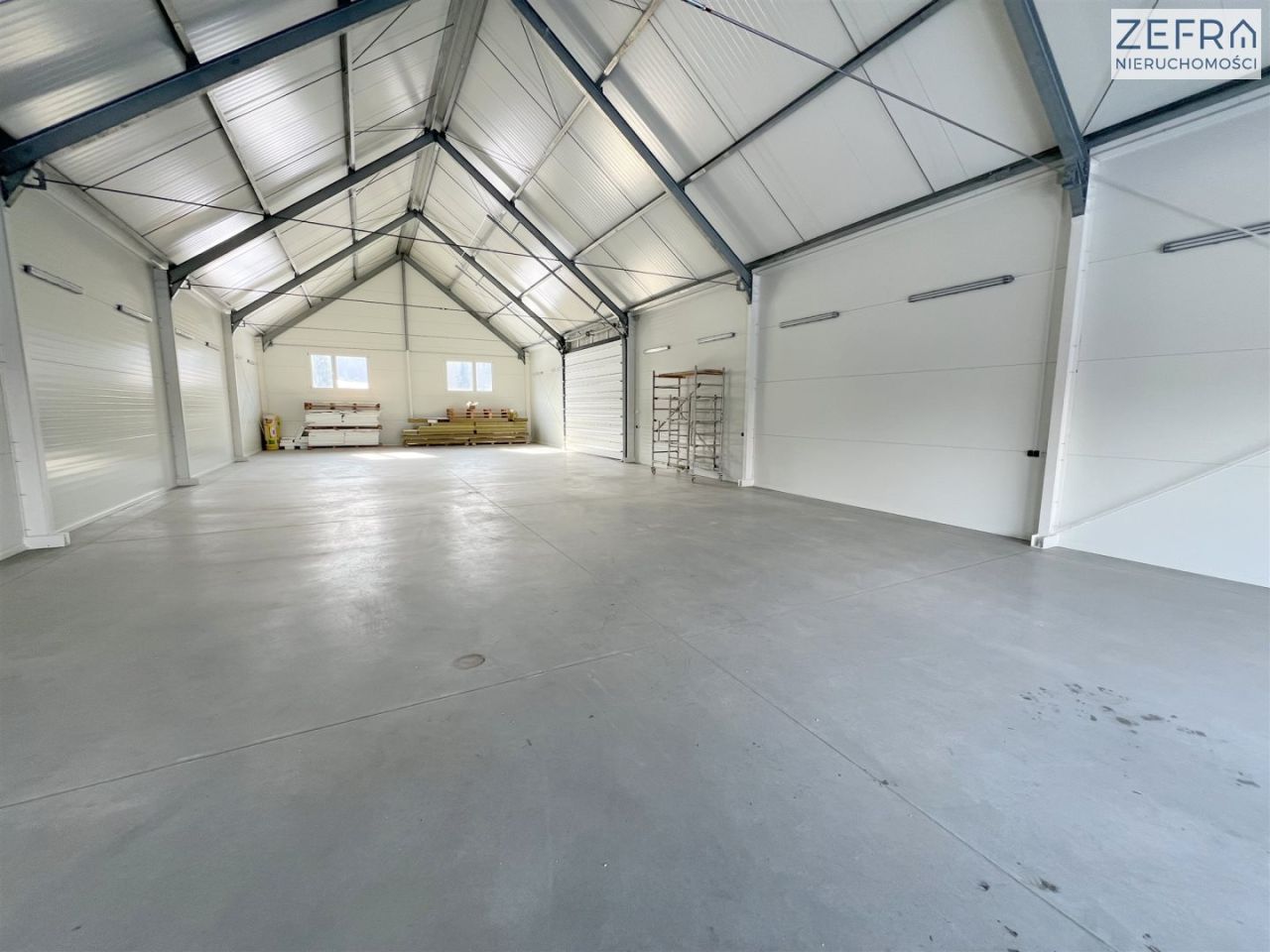 Hala/magazyn Rudawa. Zdjęcie 1