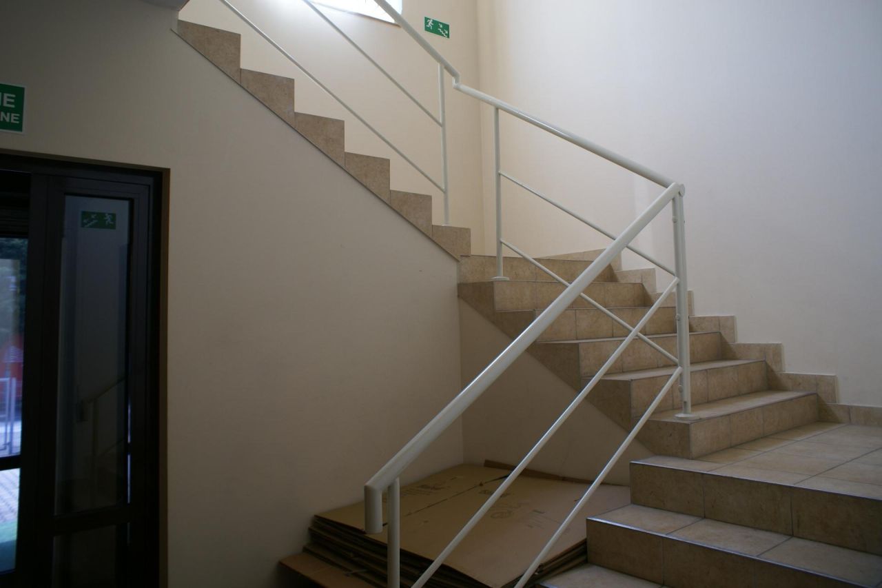 Hala/magazyn Łódź Widzew, al. marsz. Józefa Piłsudskiego. Zdjęcie 7