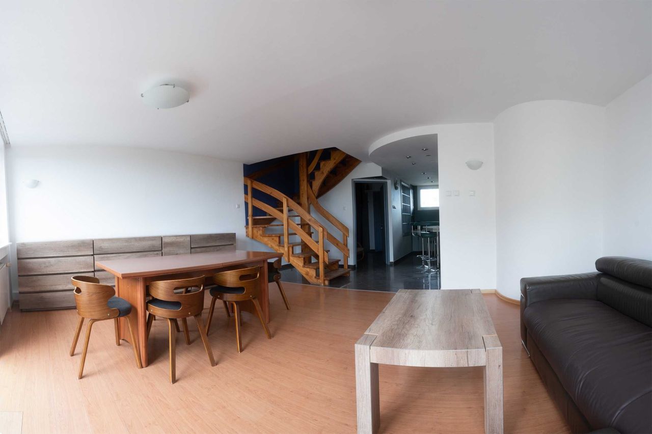 Mieszkanie 4-pokojowe Tychy Centrum, ul. Romana Dmowskiego. Zdjęcie 4