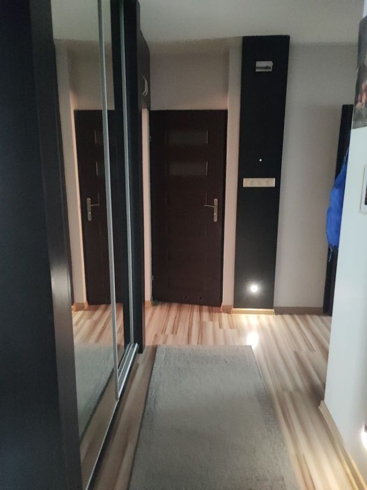 Mieszkanie 3-pokojowe Tarnobrzeg, ul. kard. Stefana Wyszyńskiego. Zdjęcie 2