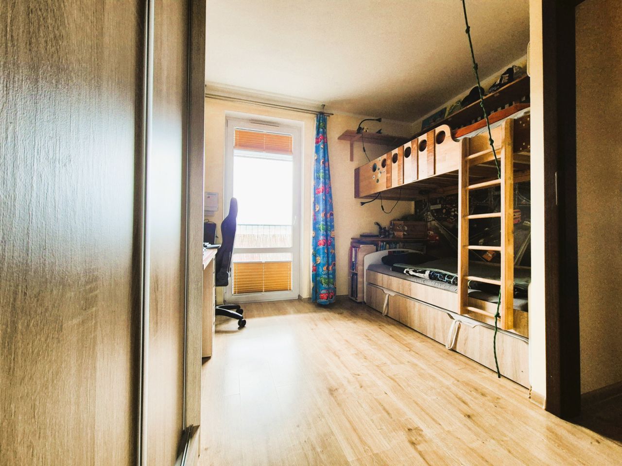 Mieszkanie 4-pokojowe Zielona Góra Centrum, ul. Cisowa. Zdjęcie 8