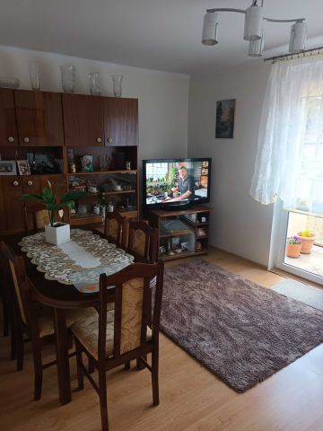 Mieszkanie 4-pokojowe Skwierzyna, os. Wojska Polskiego. Zdjęcie 1