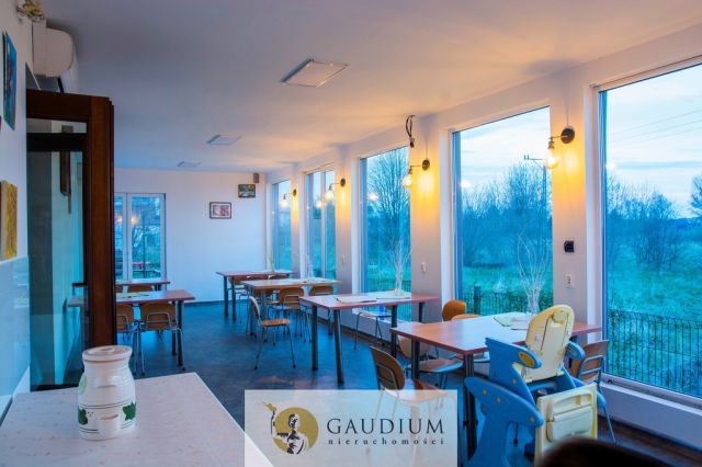 dom wolnostojący, 15 pokoi Rewa. Zdjęcie 14