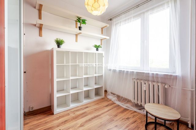 Mieszkanie 3-pokojowe Kraków Mistrzejowice, os. Bohaterów Września. Zdjęcie 13