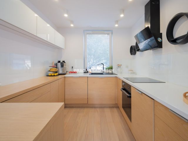 dom wolnostojący, 4 pokoje Kraków Dębniki, ul. Zakrzowiecka. Zdjęcie 6