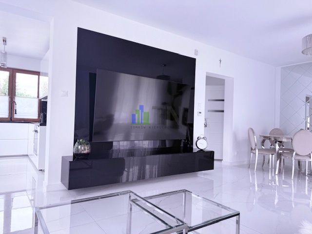 dom wolnostojący, 5 pokoi Nadolice Wielkie. Zdjęcie 3