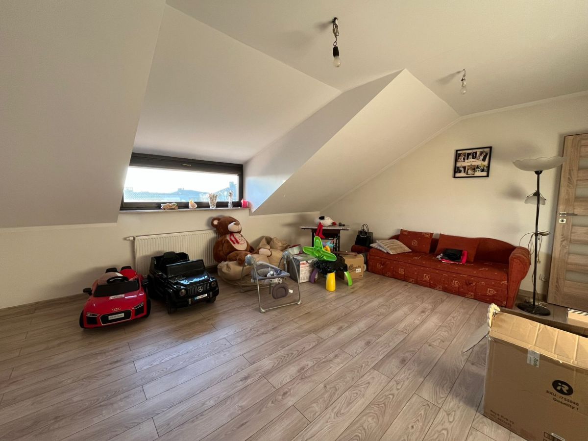 dom szeregowy, 6 pokoi Oława Górnik, ul. Adama Mickiewicza. Zdjęcie 21